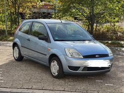Blau Gebraucht 2005 Ford Fiesta Kleinwagen | 1.100 € (Fairer Preis)