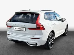 Gebraucht 2022 Volvo XC60 R-Design SUV | 31.990 € (Fairer Preis)