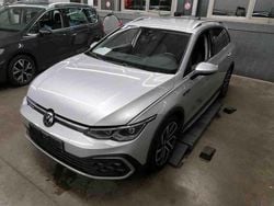 Silber Gebraucht 2023 VW Golf Alltrack Kombi | 22.990 € (Fairer Preis)