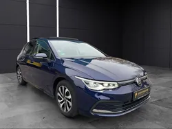 Blau Gebraucht 2021 VW Golf VIII Active Limousine | 23.390 € (Fairer Preis)
