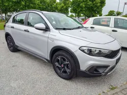 Maestro grau Gebraucht 2022 Fiat Tipo Cross Limousine | 17.500 € (Etwas zu teuer)