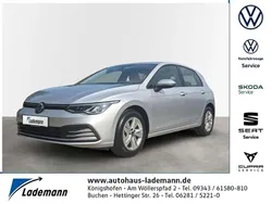 Reflexsilber Gebraucht 2022 VW Golf VIII Life Limousine | 21.228 € (Guter Preis)
