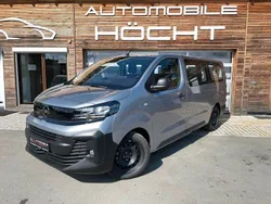 Grau Neu 2025 Opel Vivaro Van | 41.990 € (Teuer)