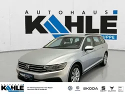 Silber Gebraucht 2023 VW Passat Conceptline Kombi | 22.490 € (Fairer Preis)
