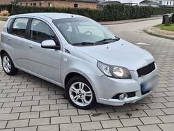 Silber Gebraucht 2011 Chevrolet Aveo LT Kleinwagen | 2.490 € (Guter Preis)