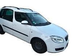 Weiß Gebraucht 2009 Skoda Roomster Van / Kleinbus | 2.000 € (Fairer Preis)