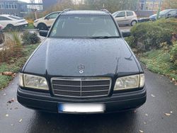 Schwarz Gebraucht 1997 Mercedes C180 Kombi | 1.000 € (Guter Preis)