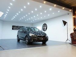 Schwarz Gebraucht 2015 BMW 218 Gran Tourer Sport Line Van / Kleinbus | 17.897 € (Teuer)