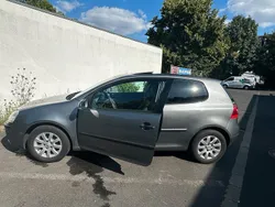 Grau Gebraucht 2005 VW Golf V Limousine | 3.250 € (Guter Preis)