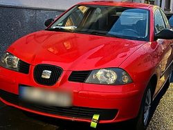 Rot Gebraucht 2003 Seat Ibiza Kleinwagen | 2.000 €