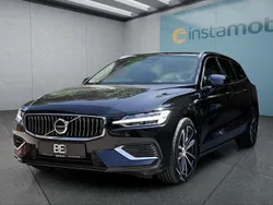 Schwarz Gebraucht 2022 Volvo V60 Kombi | 30.699 € (Guter Preis)