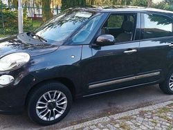 Grau Gebraucht 2015 Fiat 500L Van / Kleinbus | 3.999 € (Superpreis)
