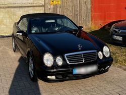 Schwarz Gebraucht 2002 Mercedes CLK230 Cabrio | 4.000 € (Guter Preis)