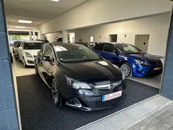 Schwarz Gebraucht 2012 Opel Astra GTC OPC | 14.999 €