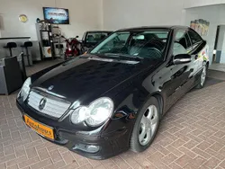 Schwarz Gebraucht 2007 Mercedes C180 Limousine | 7.990 € (Fairer Preis)