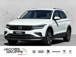 Weiß Gebraucht 2023 VW Tiguan Move SUV | 33.870 € (Guter Preis)