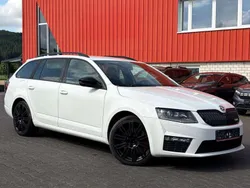 Weiß Gebraucht 2013 Skoda Octavia RS Kombi | 7.999 € (Superpreis)