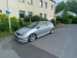 Grau Gebraucht 2003 Honda Civic Kleinwagen | 4.400 €