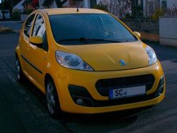 Gelb Gebraucht 2012 Peugeot 107 Filou Kleinwagen | 3.250 € (Fairer Preis)
