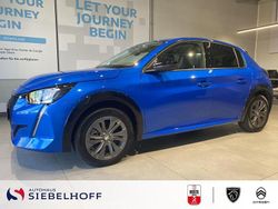 Vertigo blau Gebraucht 2023 Peugeot e-208 Allure Kleinwagen | 19.990 € (Fairer Preis)