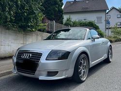 Silber Gebraucht 2004 Audi TT Roadster Sport Cabrio | 9.499 € (Etwas zu teuer)