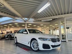 Alpinweiss iii Gebraucht 2022 BMW 530 M Sport Kombi | 32.450 € (Guter Preis)