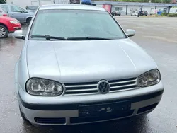 Silber Gebraucht 2003 VW Golf IV Comfortline Limousine | 1.499 € (Guter Preis)