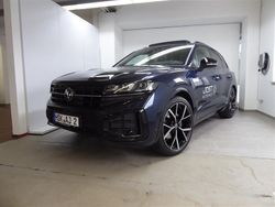 Blau Gebraucht 2024 VW Touareg R-line SUV | 79.950 €