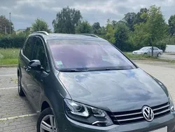 Grau Gebraucht 2013 VW Sharan Match Van / Kleinbus | 15.900 € (Fairer Preis)