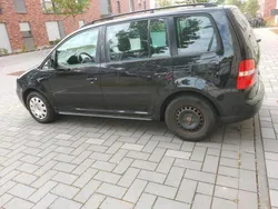 Schwarz Gebraucht 2005 VW Touran Van / Kleinbus | 1.800 € (Guter Preis)