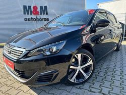 Schwarz Gebraucht 2015 Peugeot 205 Limousine | 13.700 €