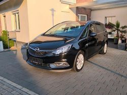 Schwarz Gebraucht 2019 Opel Zafira Tourer Van / Kleinbus | 13.400 € (Guter Preis)