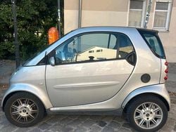 Grau Gebraucht 2006 Smart ForTwo Coupé Coupé | 1.999 €