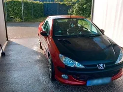 Rot Gebraucht 2003 Peugeot 206 CC Cabrio | 1.300 € (Fairer Preis)