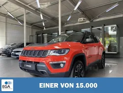 Orange Gebraucht 2020 Jeep Compass Trailhawk SUV | 25.740 € (Fairer Preis)