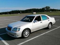 Weiß Gebraucht 2000 Toyota Crown Limousine | 8.499 €