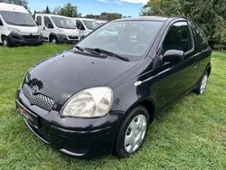 Black mica / ink Gebraucht 2004 Toyota Yaris Edition Kleinwagen | 1.990 € (Fairer Preis)