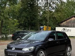 Grau Gebraucht 2015 VW Golf VII LOUNGE Limousine | 13.250 € (Fairer Preis)