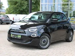 Onyx schwarz Gebraucht 2021 Fiat 500e Icon Cabrio | 16.900 € (Superpreis)