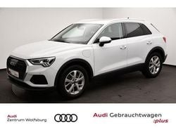 Weiß Gebraucht 2022 Audi Q3 Ambiente SUV | 23.990 € (Guter Preis)