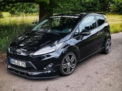 Schwarz Gebraucht 2009 Ford Fiesta Kleinwagen | 4.100 € (Etwas zu teuer)
