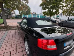 Schwarz Gebraucht 2002 Audi A4 Cabriolet Cabrio | 5.000 €
