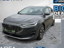 Grau Gebraucht 2025 Ford Focus Titanium Kombi | 25.280 € (Superpreis)