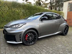 Grau Gebraucht 2024 Toyota Yaris Limousine | 44.900 €