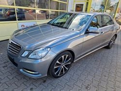 Silber Gebraucht 2012 Mercedes E220 Limousine | 10.950 € (Guter Preis)