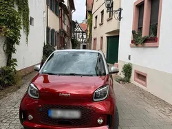 Rot Gebraucht 2023 Smart ForTwo Electric Drive Cabrio | 15.500 € (Etwas zu teuer)