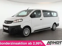 Jade weiß Gebraucht 2023 Opel Vivaro Van | 28.384 € (Etwas zu teuer)