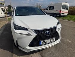 Weiß Gebraucht 2017 Lexus NX300 E-FOUR F-Sport SUV | 27.900 €