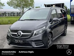 Graphitgrau Gebraucht 2023 Mercedes V300 Exclusive Van / Kleinbus | 79.850 € (Etwas zu teuer)