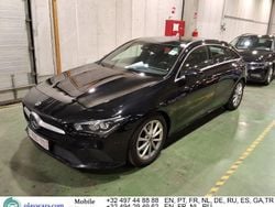 Schwarz Gebraucht 2020 Mercedes CLA180 Shooting Brake Kombi | 16.819 € (Fairer Preis)